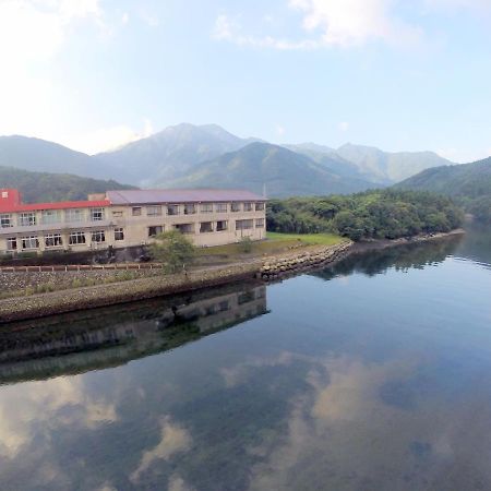 Tashiro Annex Hotel Yakushima  Buitenkant foto