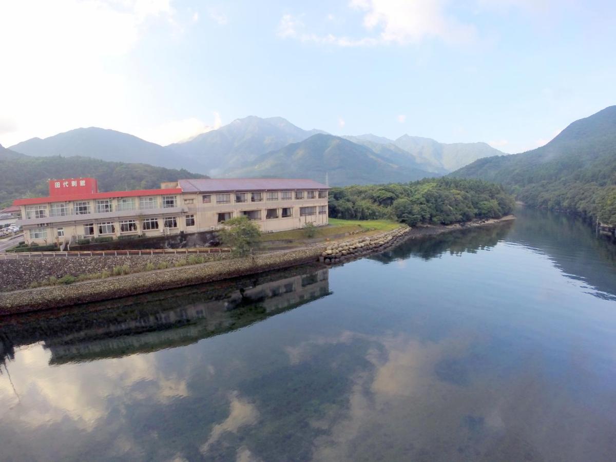 Tashiro Annex Hotel Yakushima  Buitenkant foto